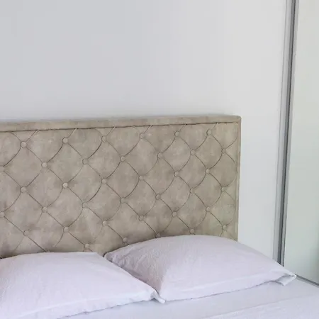 Luxury Milicevic *
